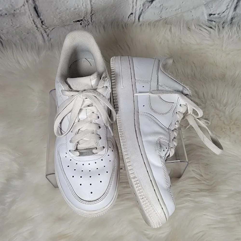 Nike‎ Af1 Air Force 1 Low Top White Sneakers
